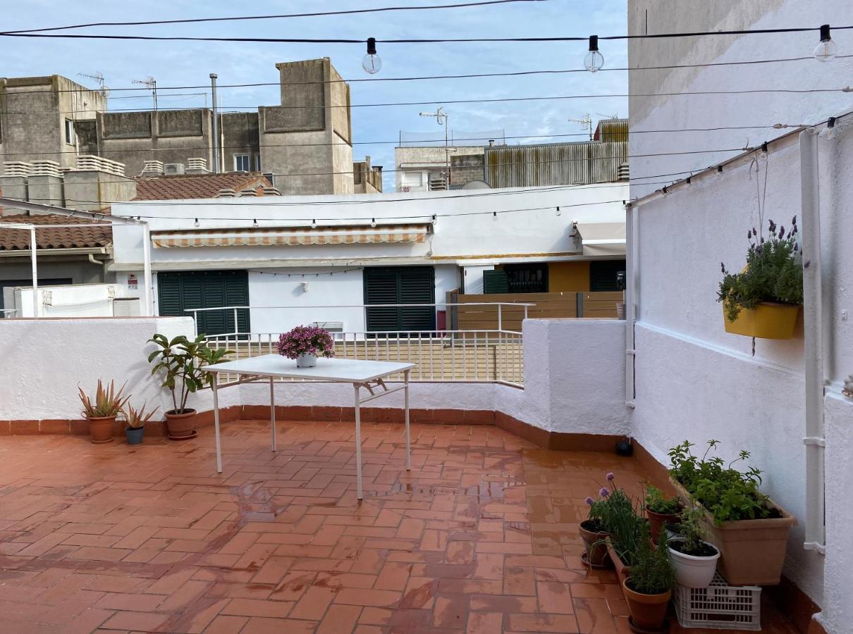 Blanes Old Town: 2 Blocks/2 Min Walk To The Beach Exterior photo